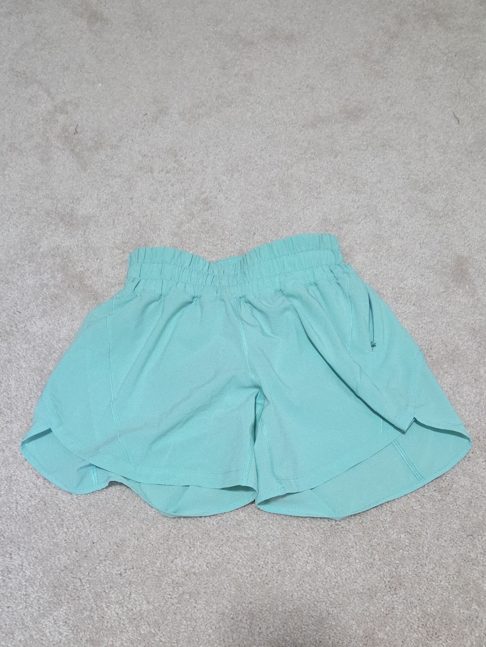 Lululemon Track That 5 Inch Sz 4